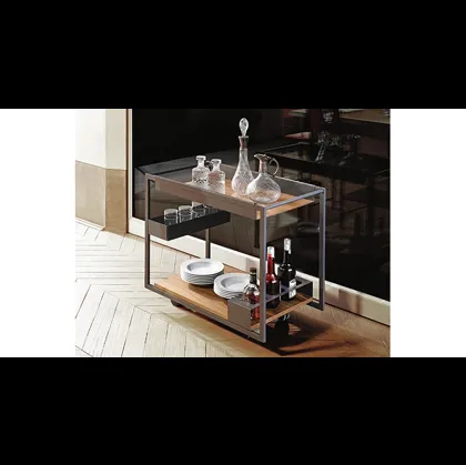 Tavolino su ruote con piani in legno di Noce Mojito di Cattelan Italia