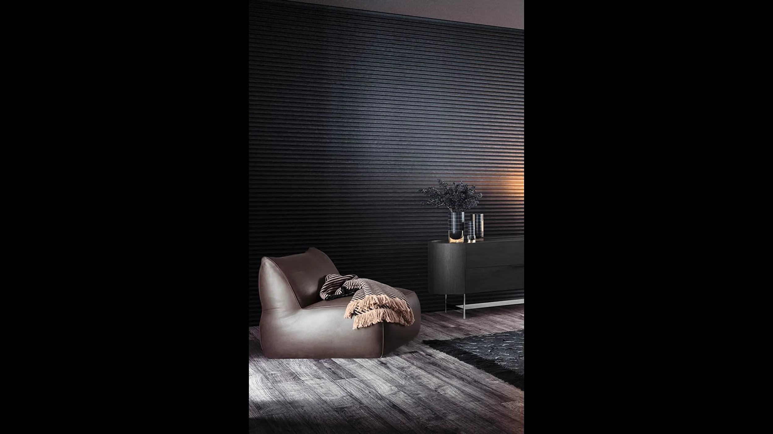 Poltroncina in pelle Eden di Pianca