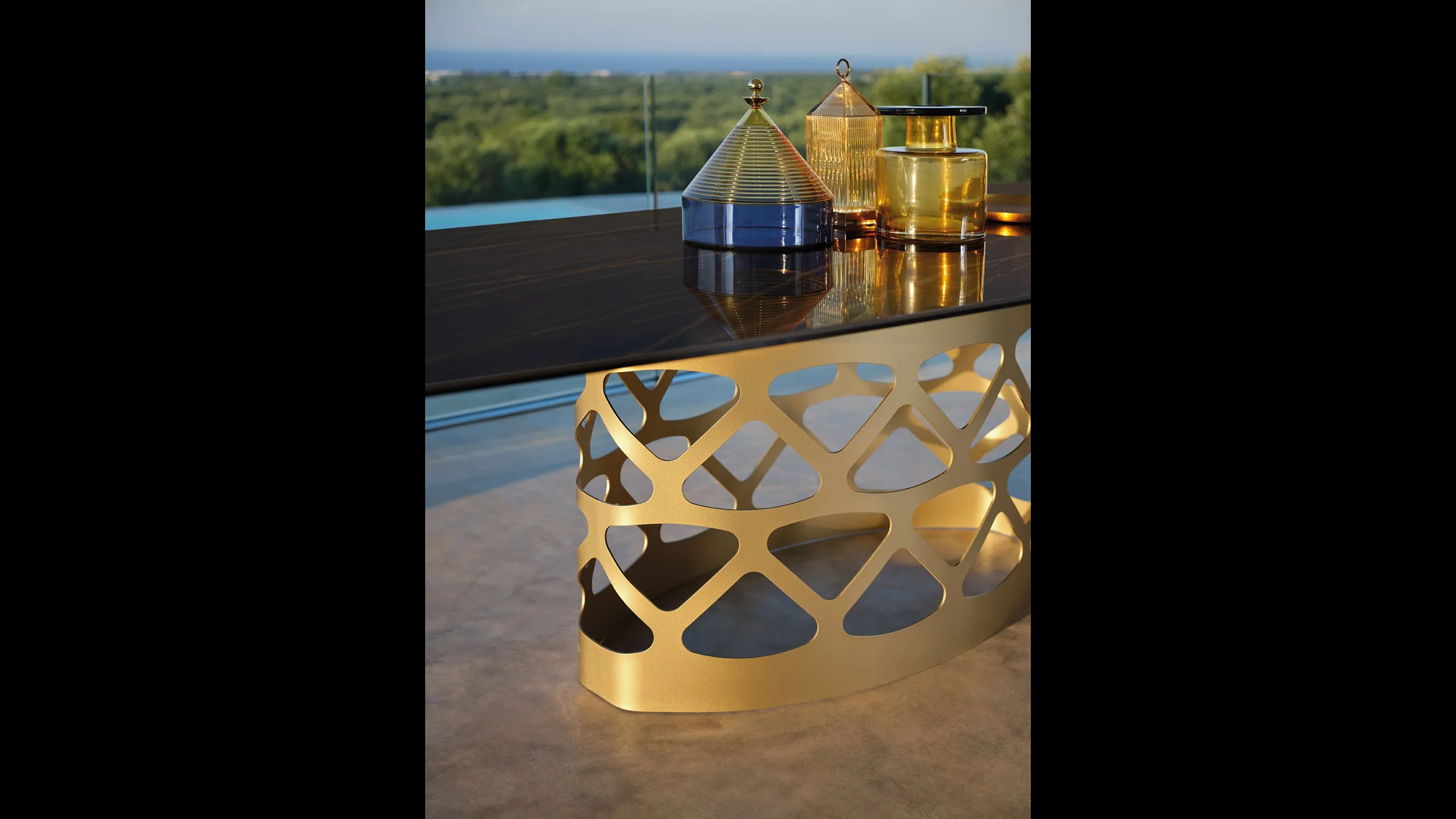 Tavolo Eclipse T56 Oro di Friulsedie