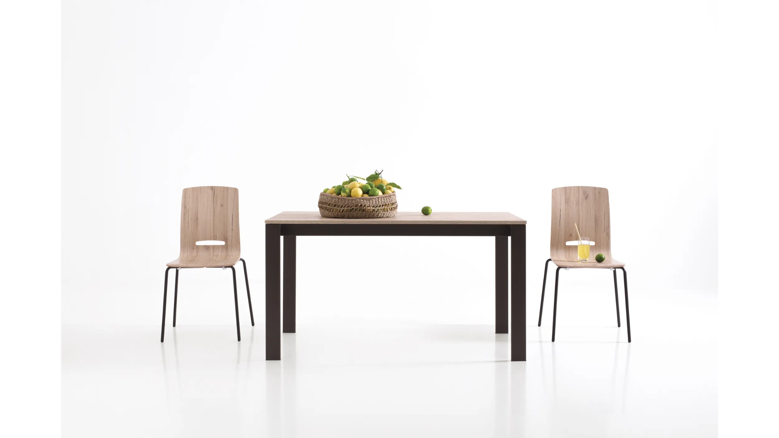 Tavolo allungabile Simple di Pointhouse