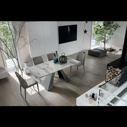 Tavolo allungabile Taurus in gres porcellanato con base in metallo di Target Point