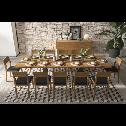 Tavolo Walking estensibile con piano in legno di rovere e base in metallo di FGF Mobili